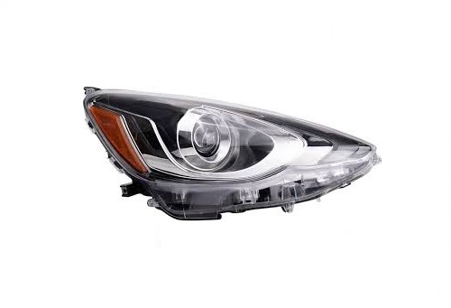 15-17 PRIUS C Headlight RH CHINA