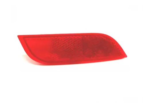 12-17 CROSSTREK REFLECTOR RH